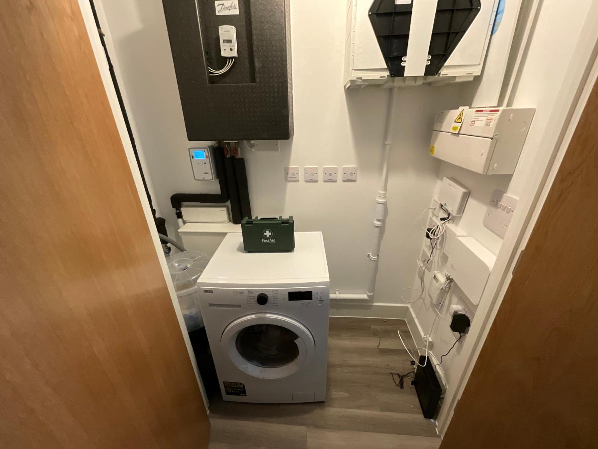 Deluxe Double Bed In Shared Apt Near Canary Wharf, City Airport & O2 Arena With Thames View Londres Exterior foto