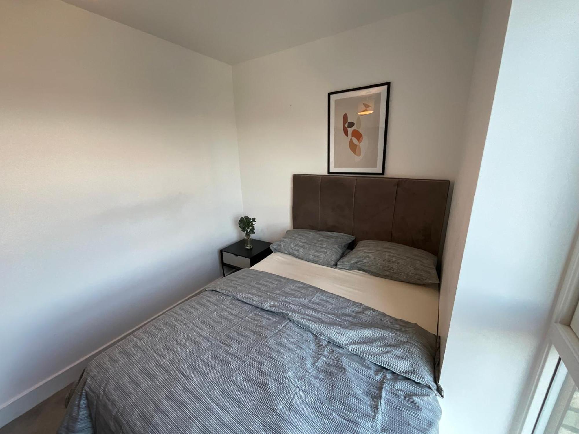 Deluxe Double Bed In Shared Apt Near Canary Wharf, City Airport & O2 Arena With Thames View Londres Exterior foto